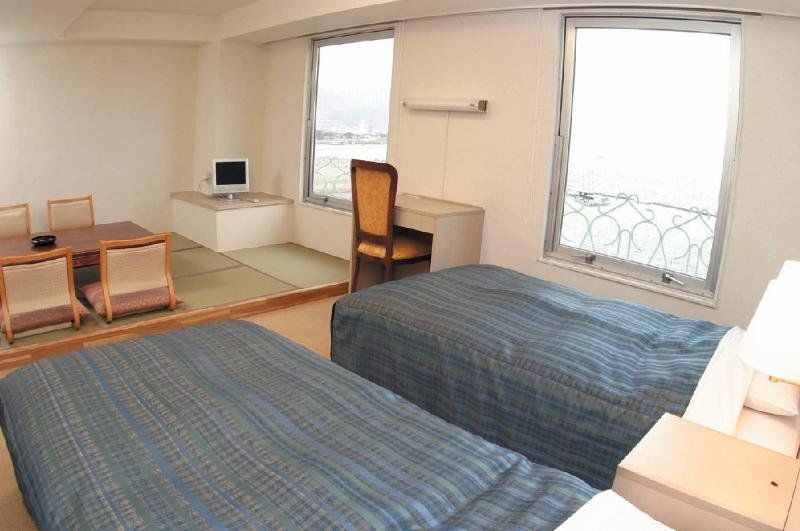 Suwa Lakeside Hotel Exterior foto